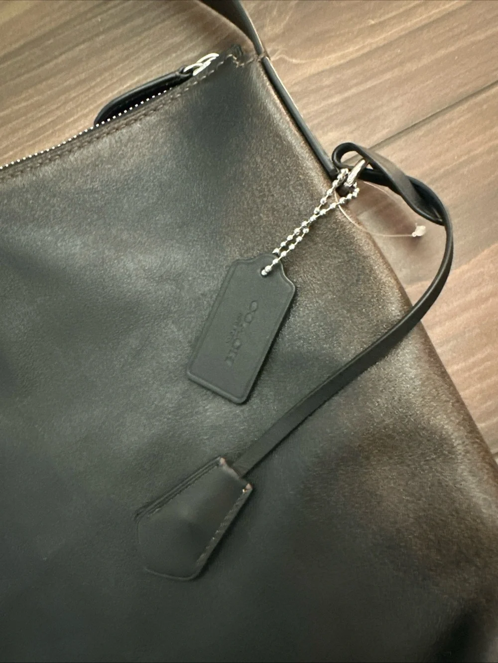 COACH Mott Messenger Bag In Loved Leather Black/Light Tan